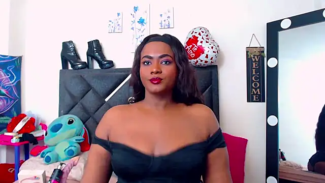 NatashaBella online show from December 17, 2025, 7:46 am