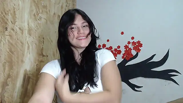 Snapshot of junasex0 chatting on December 15, 2025, 2:34 pm junasex0 online show from December 15, 2025, 2:34 pm