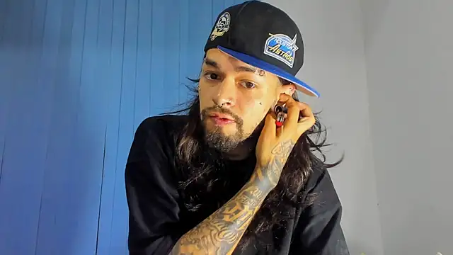 Theferxxo 12 online show from October 29, 2025, 11:14 pm