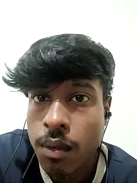 Snapshot of 6yon chatting on November 5, 2025, 6:33 pm 6yon online show from November 5, 2025, 6:33 pm