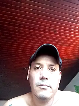 Snapshot of Ridick2025 chatting on January 5, 2026, 5:27 pm Ridick2025 online show from January 5, 2026, 5:27 pm