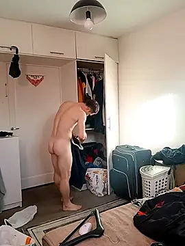 Wilsonn86 online show from November 17, 2025, 8:40 am