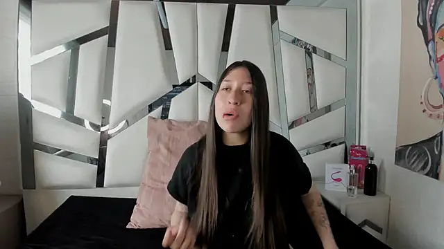 Snapshot of venusmorgan chatting on October 4, 2025, 3:46 pm venusmorgan online show from October 4, 2025, 3:46 pm