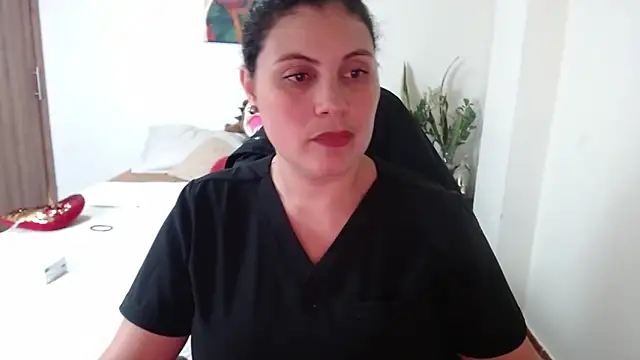 Secret Bella online show from October 1, 2025, 4:33 pm