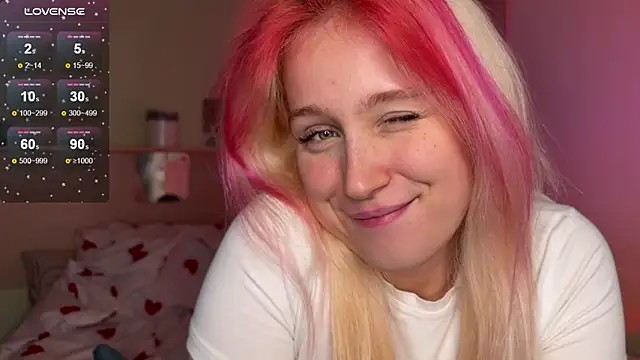 Snapshot of _Annabel_Myr_ chatting on November 23, 2025, 11:09 am Annabel Myr online show from November 23, 2025, 11:09 am