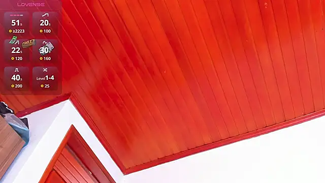 Snapshot of _Vale21_ chatting on October 30, 2025, 4:04 pm  Vale21  online show from October 30, 2025, 4:04 pm