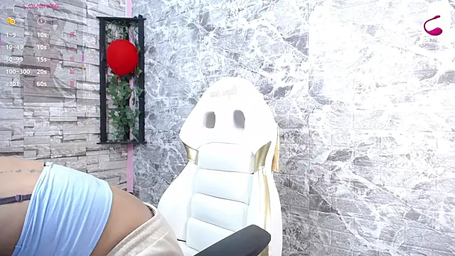 Snapshot of Kony_Lan chatting on September 24, 2025, 12:33 pm Kony Lan online show from September 24, 2025, 12:33 pm