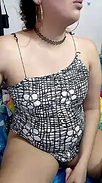 samanthaa hot  online show from September 30, 2025, 5:24 am