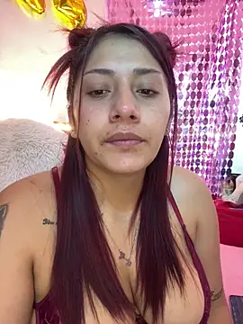 Nicol V online show from November 28, 2025, 5:29 am