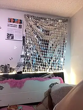 Nicol V online show from February 6, 2026, 5:25 am