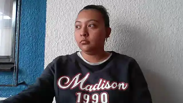 Snapshot of ALANA_150 chatting on December 4, 2025, 2:05 pm ALANA 150 online show from December 4, 2025, 2:05 pm