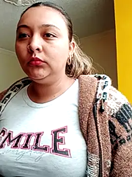 Snapshot of ALANA_150 chatting on October 17, 2025, 3:03 pm ALANA 150 online show from October 17, 2025, 3:03 pm