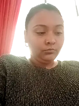 Snapshot of ALANA_150 chatting on September 15, 2025, 1:44 pm ALANA 150 online show from September 15, 2025, 1:44 pm