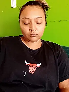 Snapshot of ALANA_150 chatting on September 25, 2025, 2:45 pm ALANA 150 online show from September 25, 2025, 2:45 pm