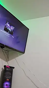 Ethanho0t online show from December 1, 2025, 10:54 pm