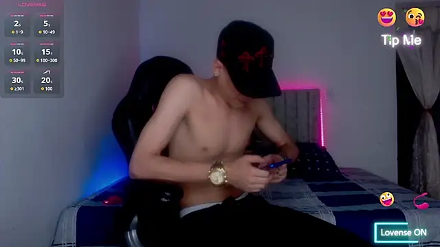 Snapshot of Ethanho0t chatting on June 29, 2026, 3:57 am Ethanho0t online show from June 29, 2026, 3:57 am