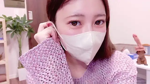 Snapshot of MOEMOE-Q chatting on October 2, 2025, 11:13 am MOEMOE-Q online show from October 2, 2025, 11:13 am