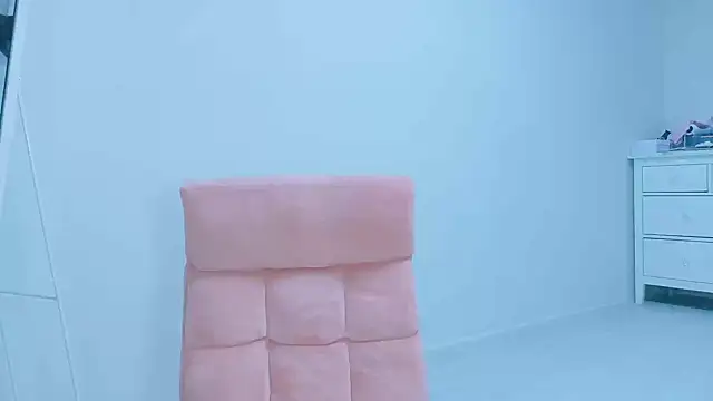 ramuchan desu online show from November 12, 2025, 2:15 am