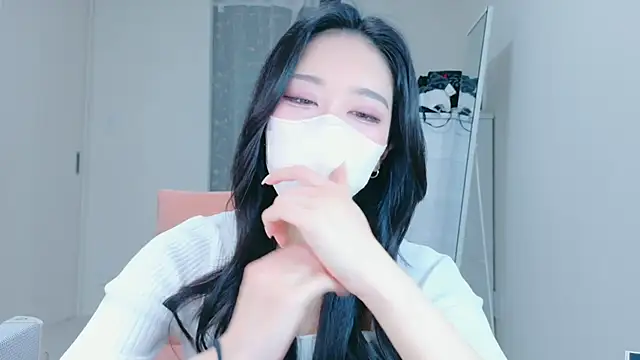 ramuchan desu online show from April 20, 2026, 12:24 am