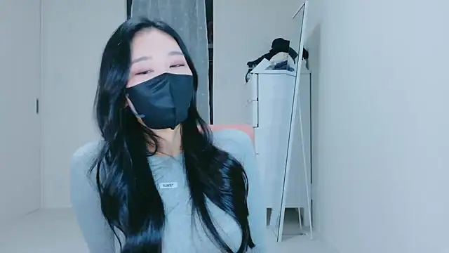 ramuchan desu online show from January 7, 2026, 1:32 am