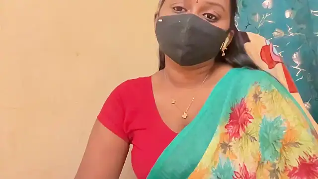 Pavani-Sexy online show from April 21, 2026, 2:51 am