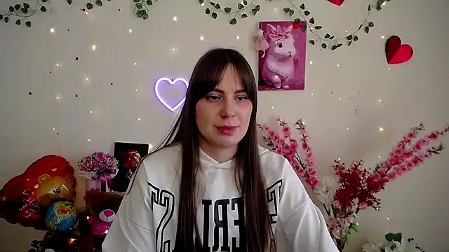 Amanda Bright  online show from March 5, 2026, 8:00 am