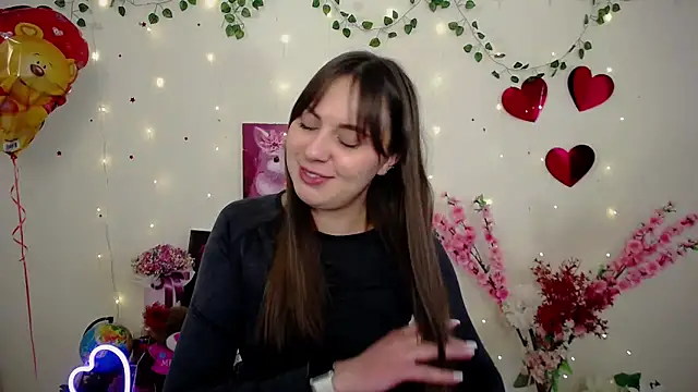 Amanda Bright  online show from February 24, 2026, 9:54 am