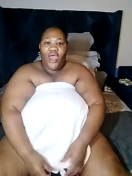 Snapshot of SeductionBoobs chatting on April 29, 2026, 8:04 pm SeductionBoobs online show from April 29, 2026, 8:04 pm