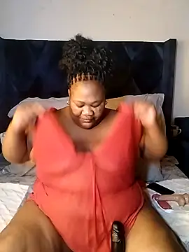 Snapshot of SeductionBoobs chatting on July 11, 2026, 8:25 am SeductionBoobs online show from July 11, 2026, 8:25 am