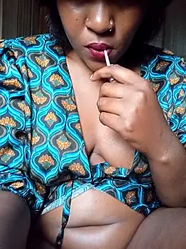 sweetLady89 online show from October 30, 2025, 4:22 am