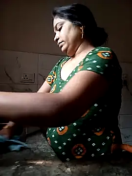 Trisha 71 online show from November 2, 2025, 5:01 am