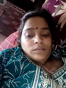 Snapshot of Trisha_71 chatting on May 9, 2026, 10:29 am Trisha 71 online show from May 9, 2026, 10:29 am
