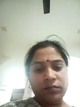 Snapshot of Trisha_71 chatting on October 14, 2025, 4:51 pm Trisha 71 online show from October 14, 2025, 4:51 pm