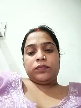 Snapshot of Trisha_71 chatting on September 28, 2025, 4:25 pm Trisha 71 online show from September 28, 2025, 4:25 pm