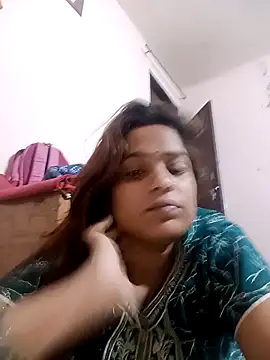 Snapshot of Trisha_71 chatting on April 29, 2026, 11:36 am Trisha 71 online show from April 29, 2026, 11:36 am