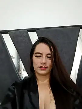 Snapshot of Demy_Rhoades chatting on October 27, 2025, 2:18 pm Demy Rhoades online show from October 27, 2025, 2:18 pm