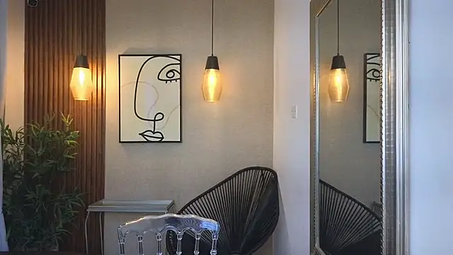 Snapshot of Lia_Mar_ chatting on October 24, 2025, 6:07 pm Lia Mar online show from October 24, 2025, 6:07 pm