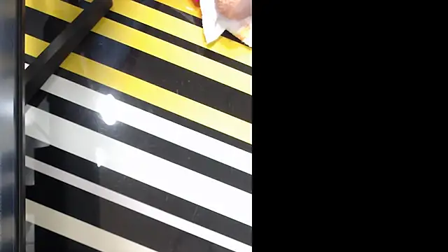 Snapshot of Lia_Mar_ chatting on February 4, 2026, 6:14 pm Lia Mar online show from February 4, 2026, 6:14 pm