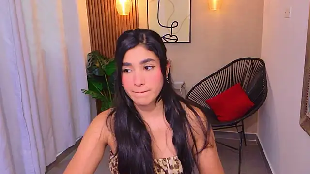 Lia Mar  online show from June 3, 2026, 6:34 pm