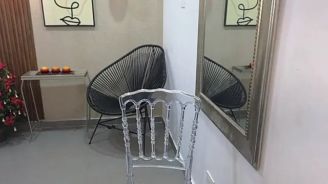 Snapshot of Lia_Mar_ chatting on December 3, 2025, 6:07 pm Lia Mar online show from December 3, 2025, 6:07 pm