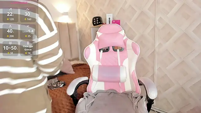 Clhoe Johnson online show from March 6, 2026, 12:55 pm