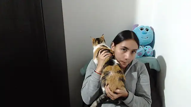 Stormyyy hot online show from November 8, 2025, 1:42 am