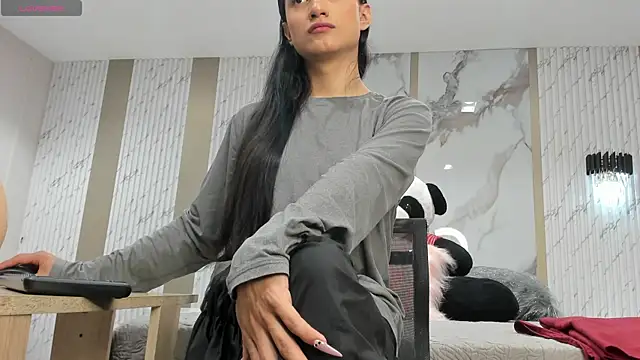 Sweet Mafe online show from February 22, 2026, 4:41 pm