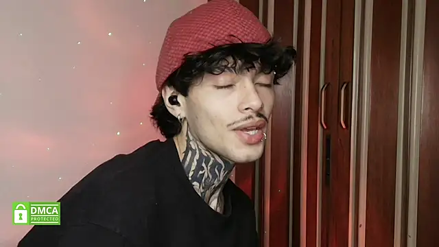 Mihail leroy online show from February 10, 2026, 11:26 pm