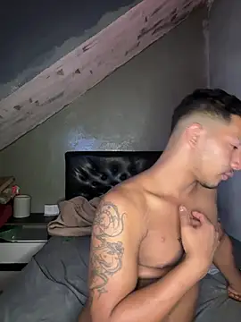 AlexBrasua online show from February 9, 2026, 10:52 pm