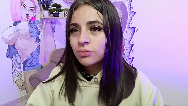 sofi lara28 online show from June 2, 2026, 1:11 pm
