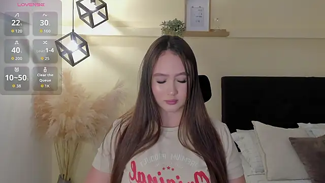 antonellacooper   online show from March 31, 2026, 11:23 am