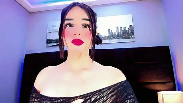 Valeria Rouss online show from October 13, 2025, 1:12 pm