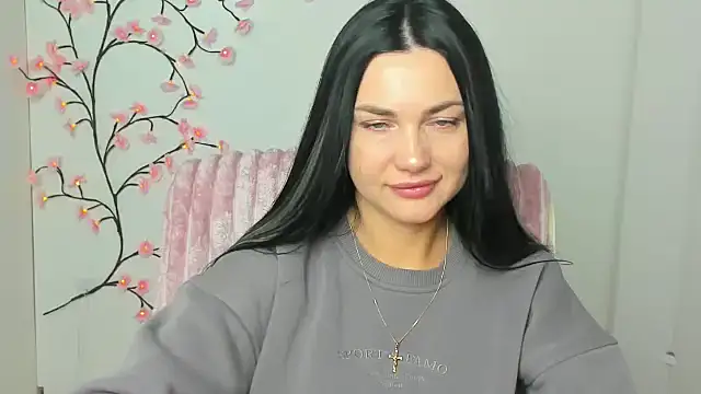 Lune Moon online show from February 18, 2026, 6:22 am