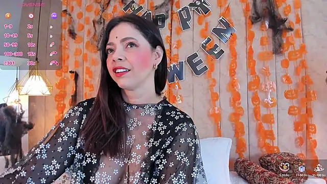 Snapshot of Anantaa_ chatting on October 22, 2025, 4:06 pm Anantaa online show from October 22, 2025, 4:06 pm